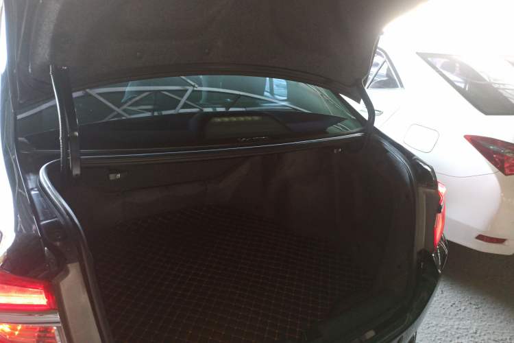 Used Honda Crider 2015 1.8L Automatic Luxury Edition
