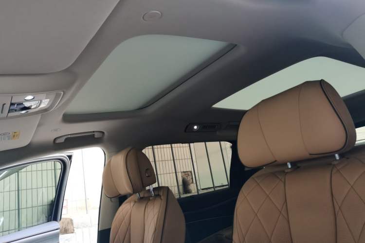 Used Denza D9 2024 DM-i 980 Four-Wheel Drive Prestige Model