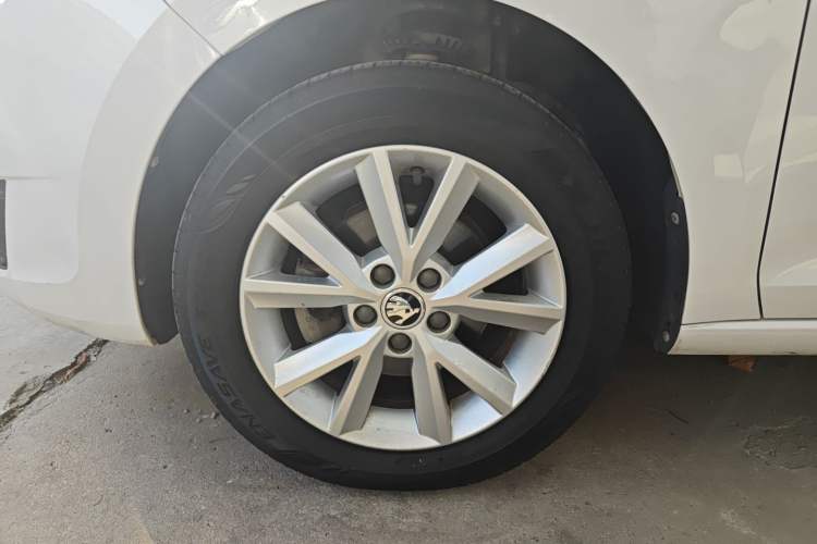 Used Skoda Rapid 2016 1.6L Automatic Chuanxing Edition