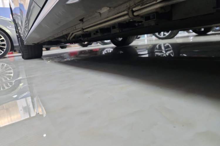 Used Changan UNI-V iDD 2023 ZhiDian iDD 1.5T 113km Smart & Fun Version