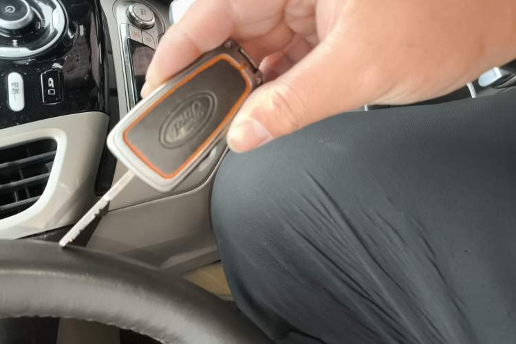 Used Ford Focus 2012 Hatchback 1.6L Automatic Fashion Edition
