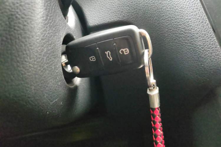 Used Volkswagen Polo 2016 1.4L Automatic Trendy Model
