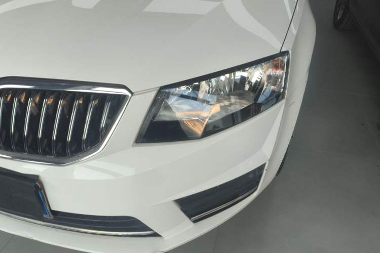 Used Skoda Octavia 2017 1.6L Automatic Chuanxing Edition
