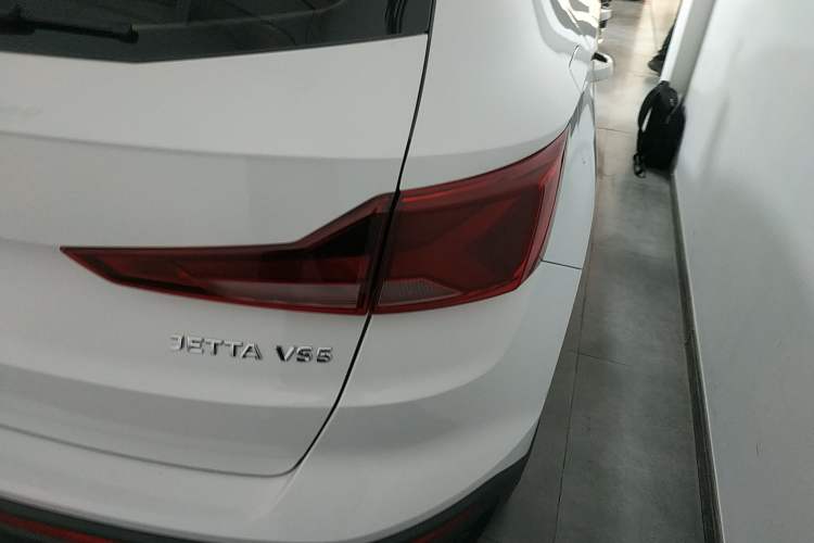 Used Jetta VS5 2023 280TSI Automatic Trend Edition
