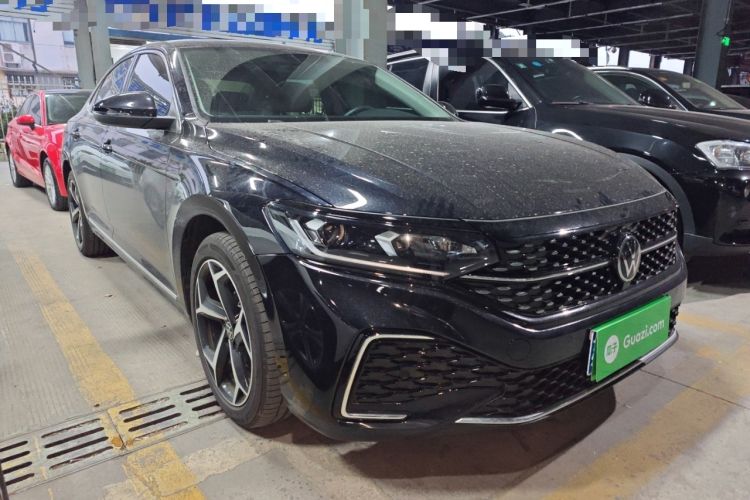 Used Volkswagen Passat 2024 330TSI Starry Elite Edition
