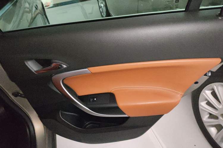 Used Buick Regal 2015 1.6T Elite Tech Model
