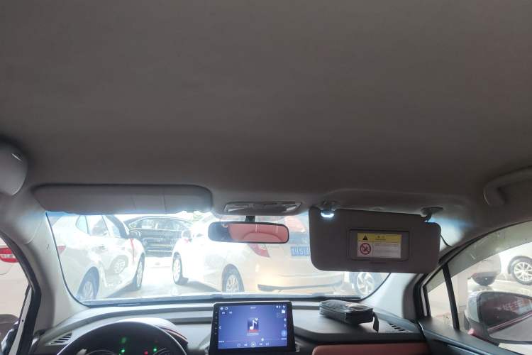 Used  Refine S3 2017 1.5L Manual Luxury Smart Model
