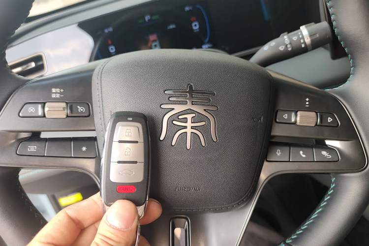 Used BYD Qin L 2024 DM-i 80KM Leading Model
