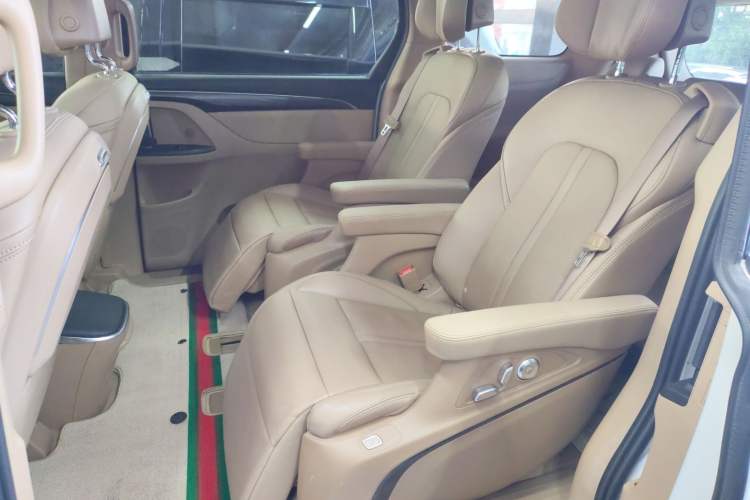 Used Buick GL8 2021 ES Land Cruiser 653T Flagship Model
