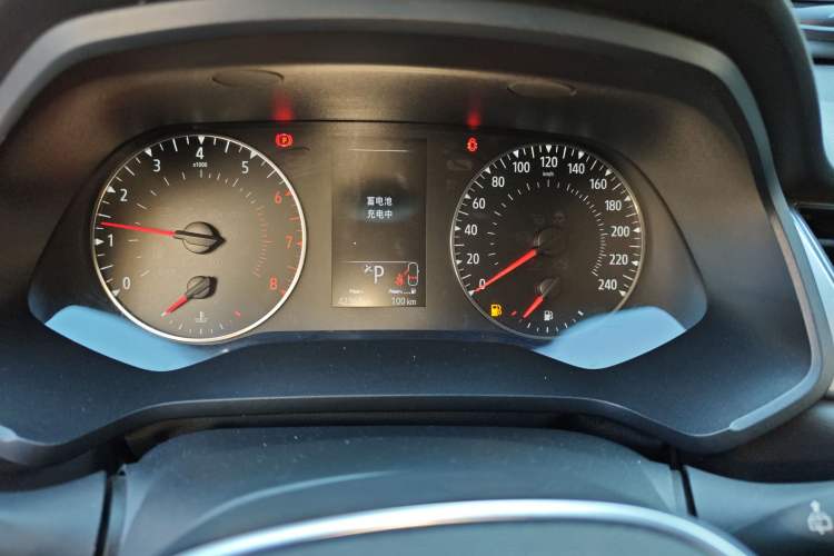 Used Renault Clio 2019 TCe270 Automatic Trendy Model
