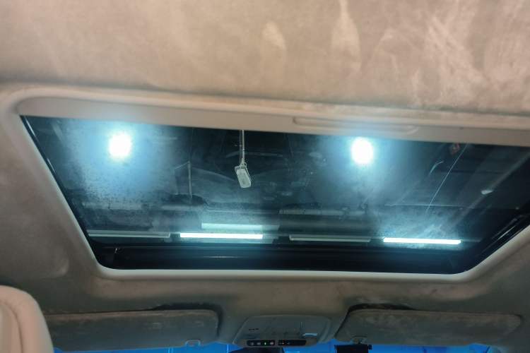 Used Buick GL8 2023 ES Lu Zun Deluxe Model
