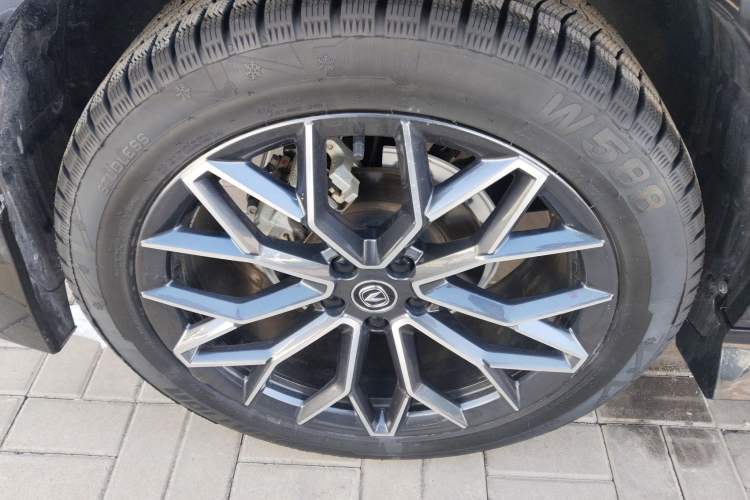 Used Changan UNI-T 2022 1.5T Prestige Version
