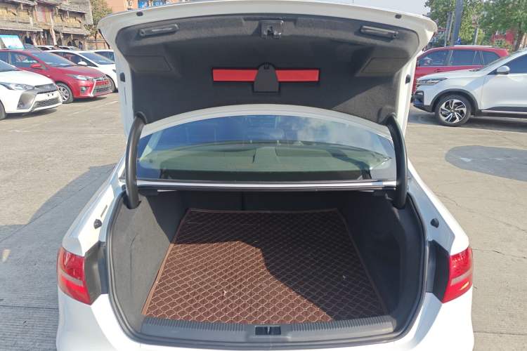 Used Audi A4L 2015 35 TFSI Automatic Comfort Model
