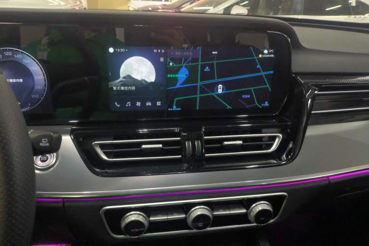 Used Hongqi HS5 2023 2.0T Qixiang Pro Edition