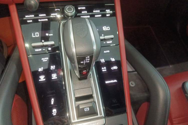 Used Porsche Cayenne 2023 Cayenne E-Hybrid 2.0T Platinum Edition
