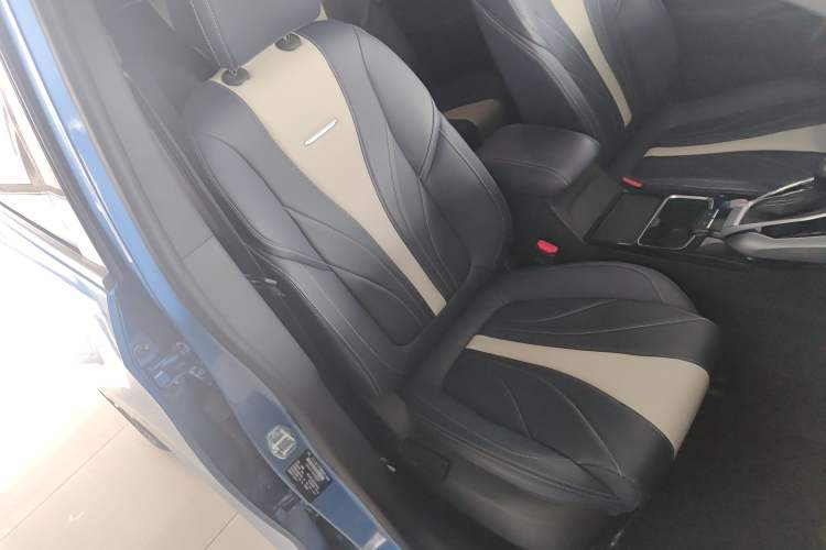 Used SAIC MAXUS G50 2019 1.5T Automatic Luxury Edition China VI Standard
