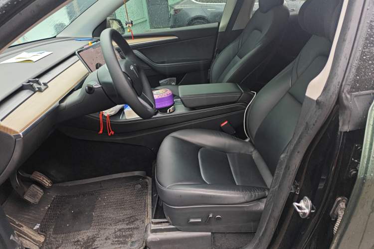 Used Tesla Model Y 2021 Standard Range Rear-Wheel Drive Version