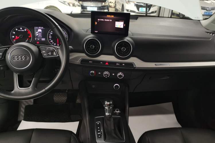 Used Audi Q2L 2021 35 TFSI Progressive Dynamic Edition
