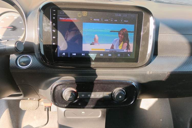 Used Roewe Clever 2021 302km All-Round Version
