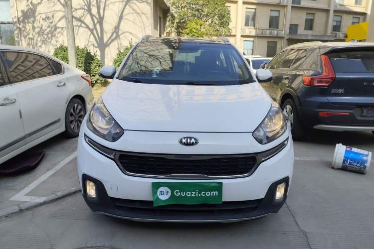 Used Kia KX3 2015 1.6T Automatic Two-Wheel Drive DLX
