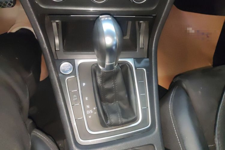 Used Volkswagen Golf 2020 Zhiai Edition 280TSI DSG Luxury Model