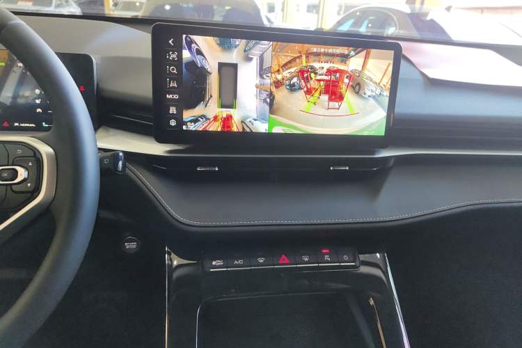 Used Haval H6 2024 1.5T Two-Wheel-Drive Classic Edition
