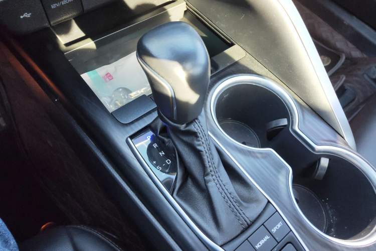 Used Toyota Camry 2021 2.5G Luxury Edition