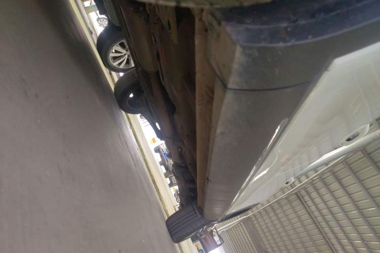 Used Wuling Asta 2022 2.0L DHT Electric-Speed Version
