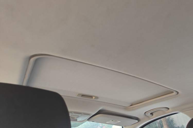 Used BAIC Senova X25 2015 1.5L Manual Elite Model
