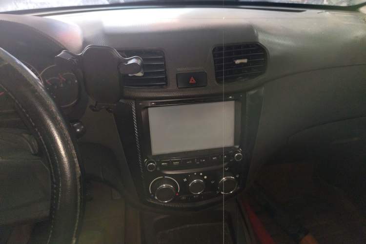 Used Wuling Hongguang 2014 1.5L S Standard Version
