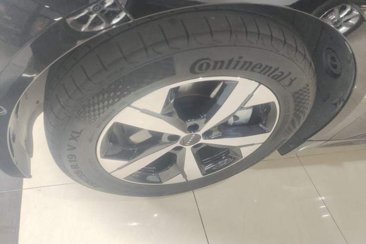 Used Zeekr 001 2023 WE Edition 100 kWh
