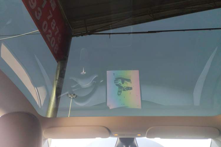 Used Tesla Model Y 2023 Long-Range All-Wheel-Drive Version
