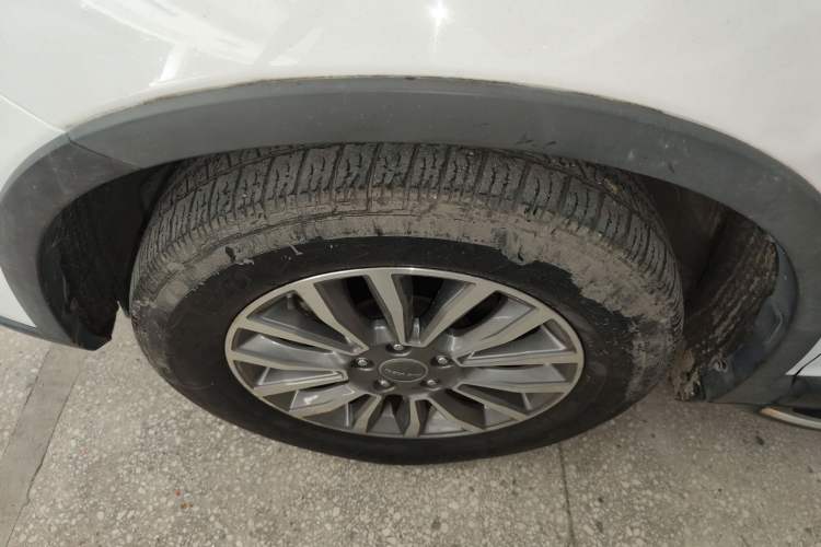 Used Haval H6 2015 Sport Edition 1.5T Automatic Two-Wheel Drive Luxury Model