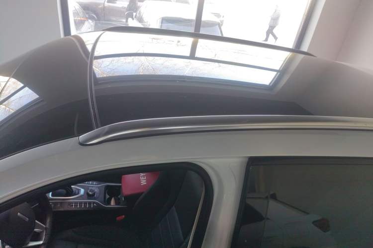 Used Wey VV5 2021 1.5T Two-Wheel Drive Smart Pioneer
