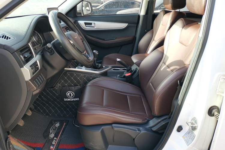 Used FORTHING T5 2022 Grand Edition 1.6L Manual Dream-Chasing Five-Seat Model
