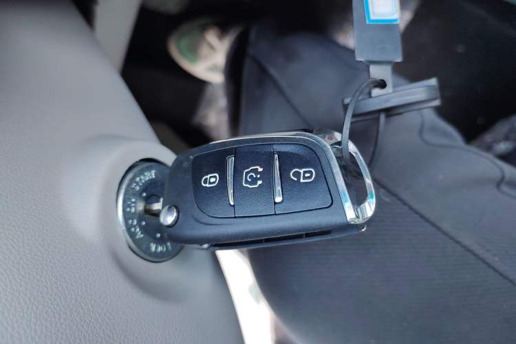 Used JMEV Xiao Qilin 2024 201km Comfort Version
