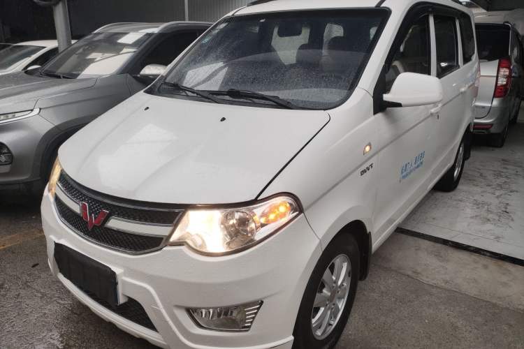 Used Wuling Hongguang 2014 1.5L S Standard Version