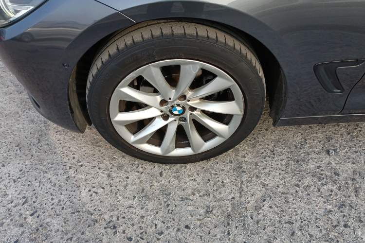 Used BMW 3 Series GT 2018 320i Sport Edition