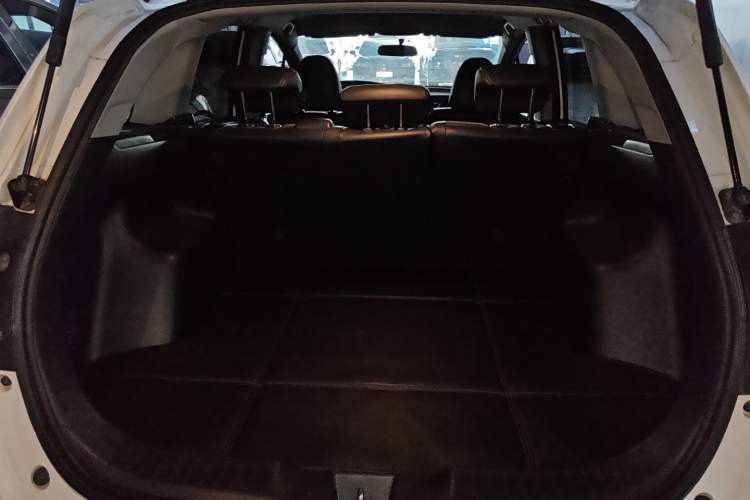 Used Honda Jade 2013 1.8L automatic Comfort version 5 seats