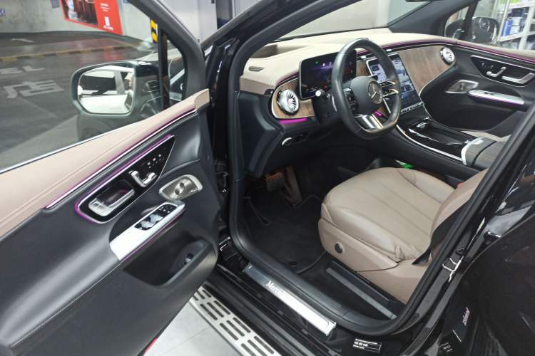 Used Mercedes-Benz EQE SUV 2024 500 4MATIC Luxury Edition
