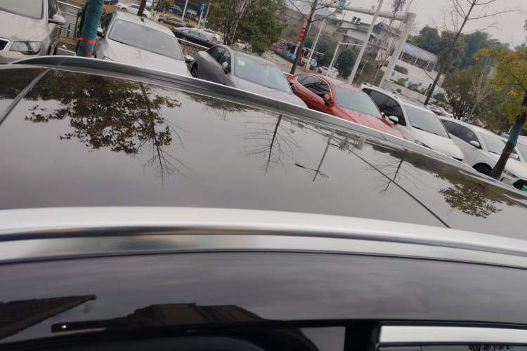 Used Mercedes-Benz GLC 2019 GLC 260 L 4MATIC Dynamic Model