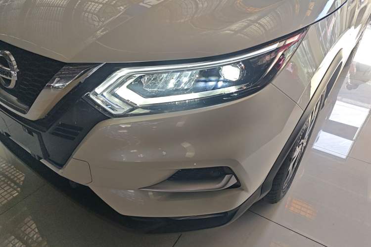 Used Nissan Qashqai 2022 2.0L CVT XV Premier Luxury Edition
