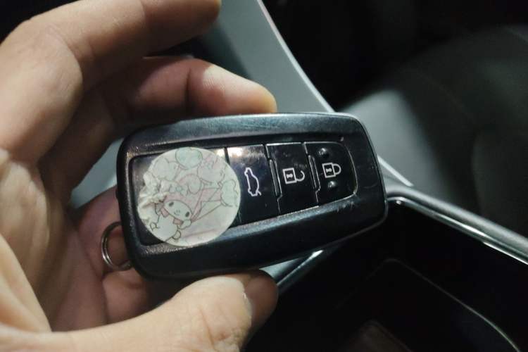 Used Toyota Avalon 2019 2.0L Ambition Edition China VI
