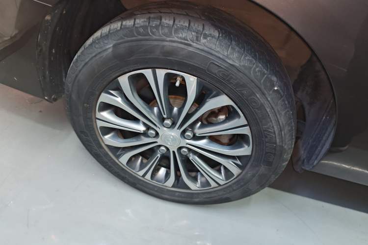 Used Buick GL8 2022 Land Business Class 652T Luxury Model
