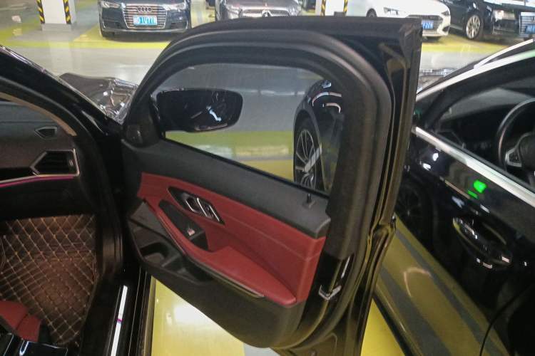 Used BMW 3 Series 2024 325Li M Sport Night Edition Package
