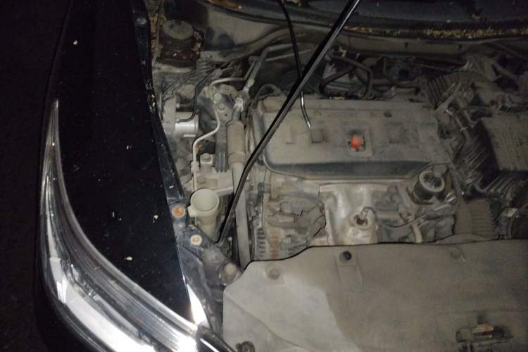 Used Honda Crider 2013 1.8L automatic luxury edition