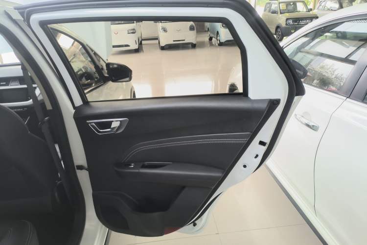 Used Geely Auto Vision X3 2020 1.5L CVT Luxury Model
