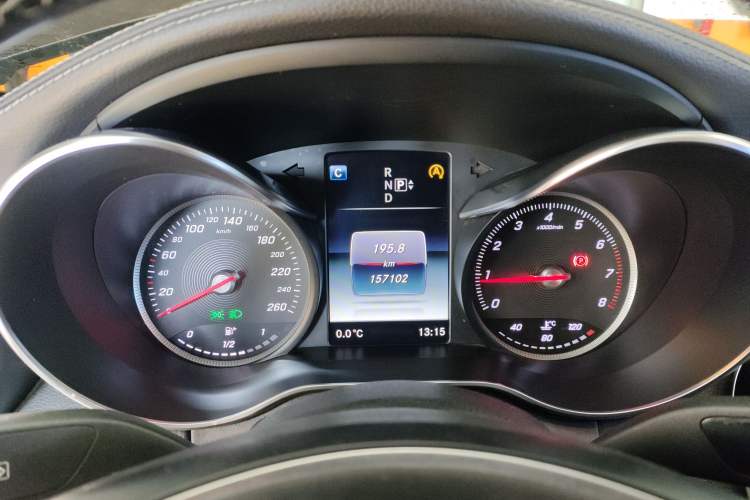 Used Mercedes-Benz C-Class 2015 C 200 L