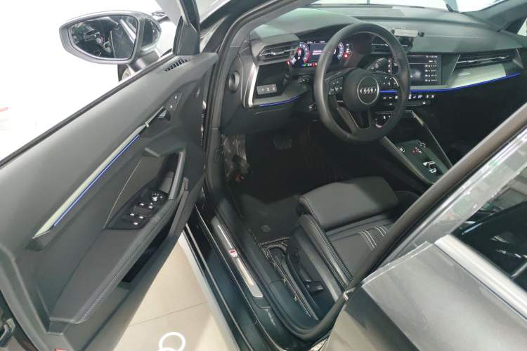 Used Audi A3 2024 Sportback 35 TFSI Fashionable Sports Model
