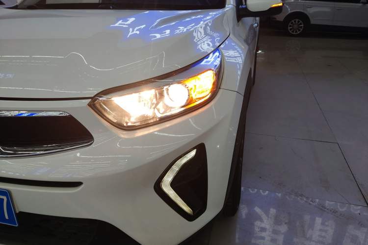 Used Kia kx1 Stonic 2019 1.4L Automatic Fun Edition China VI
